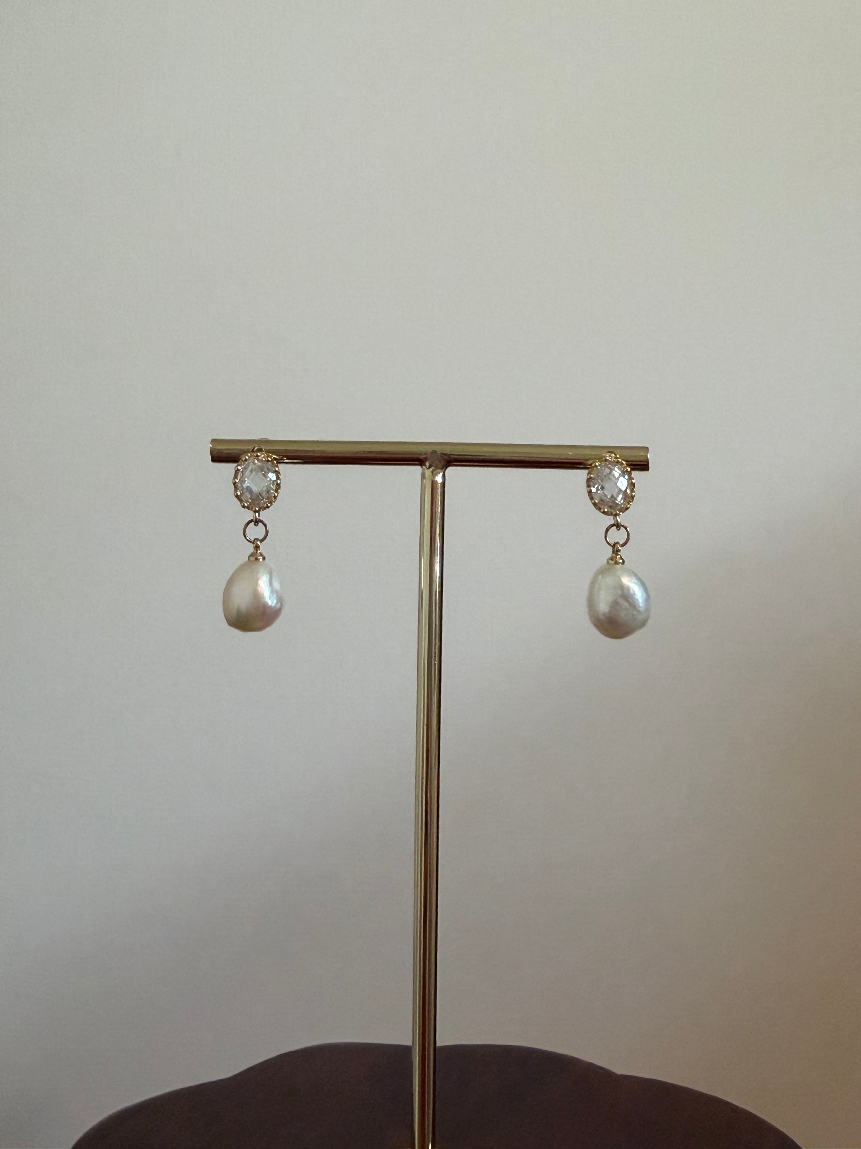 Pearly diamond